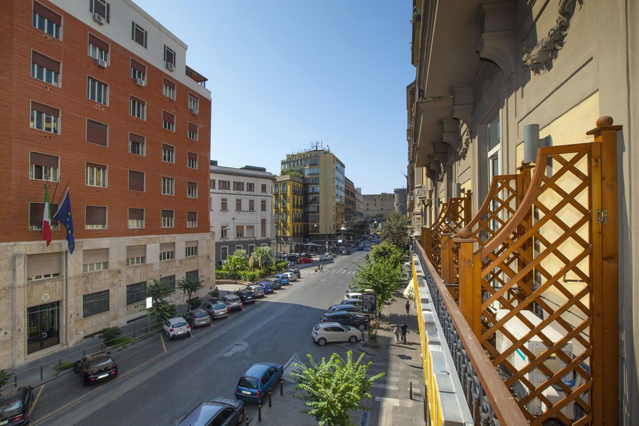 Suite Dei Catalani Неаполь Экстерьер фото